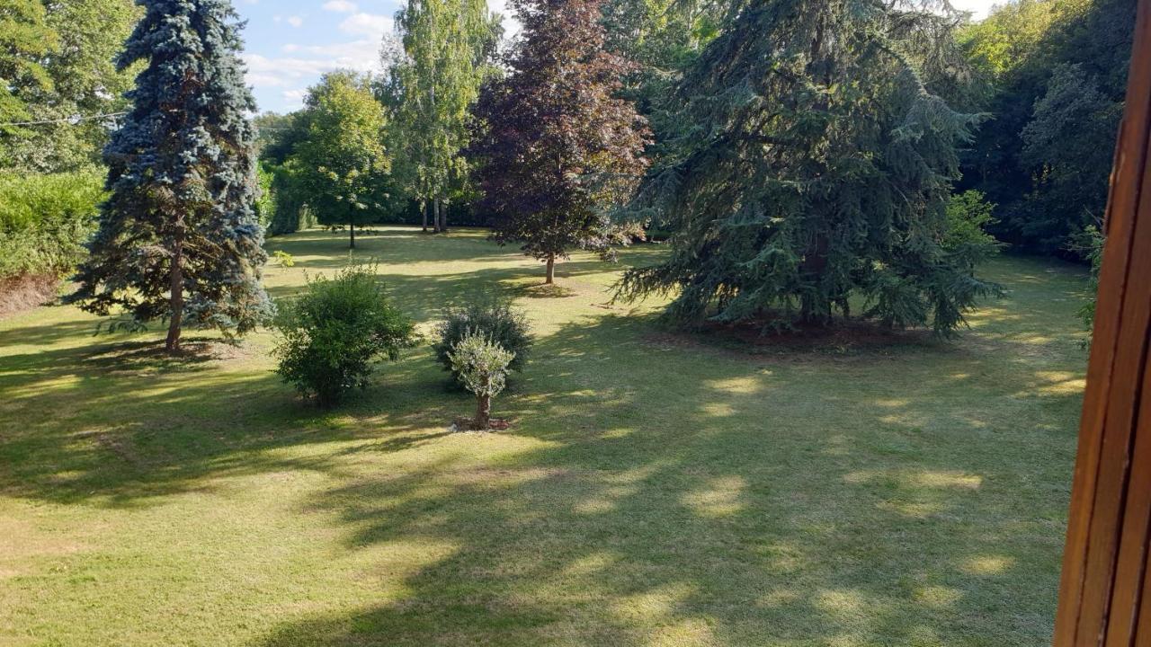 Azay-sur-Cher Verdure Tourangelle المظهر الخارجي الصورة